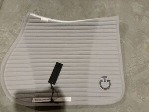 Brand new with tags Cavalleria Toscana saddle pad